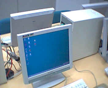 2000/10/20 ネットワーク講座が始まった。 PDCとBDCのパケットが邪魔をする。 いけりり…