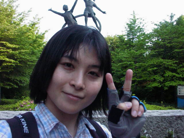 2001/5/16 こんにちはお久しぶりですて池袋りりすです。 さてさて、またまた毎日追われていた…